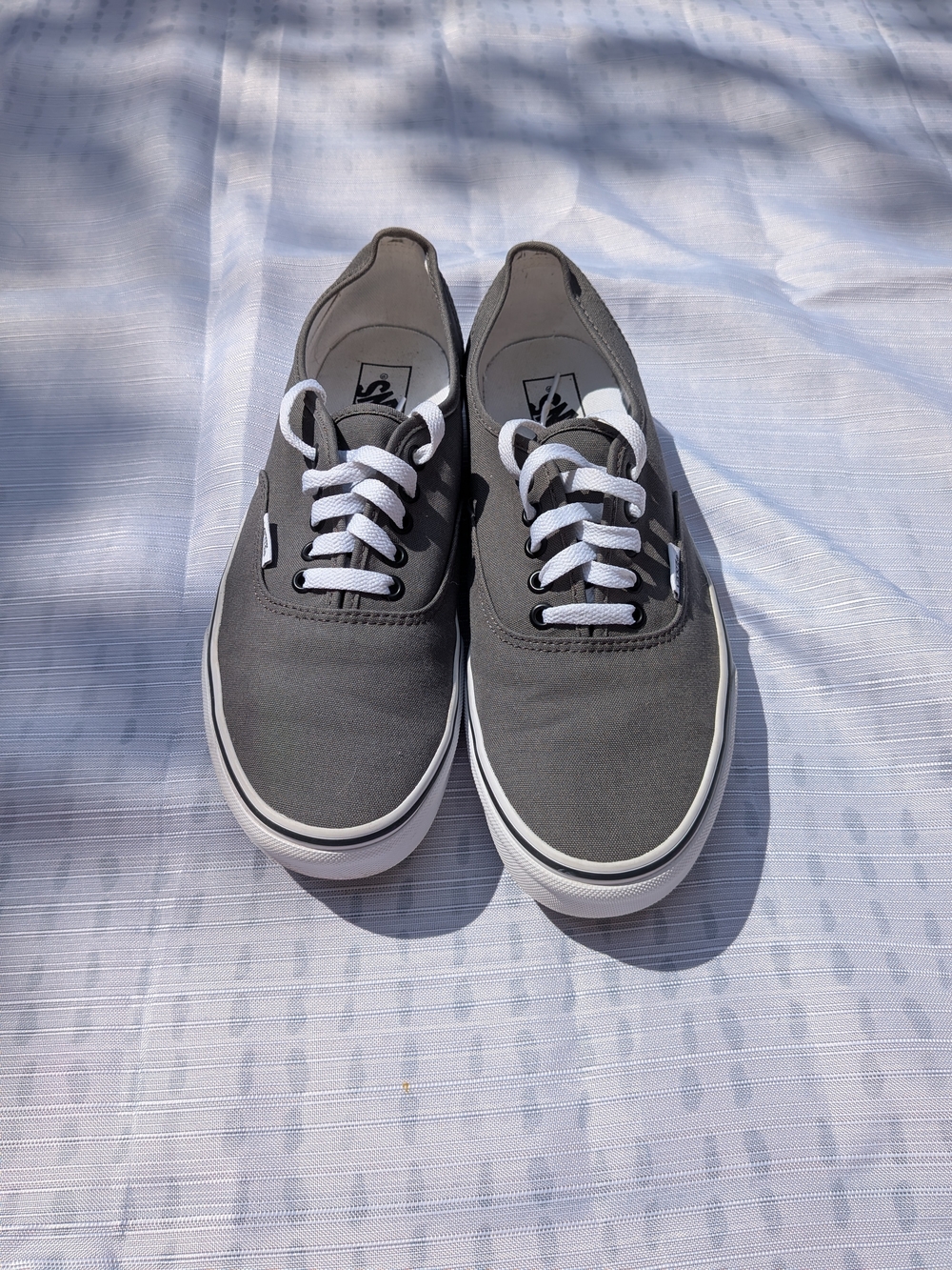 Vans Authentic Core Classics Pewter Charcoal Gray Mens 10 Womens 11.5 Low Top